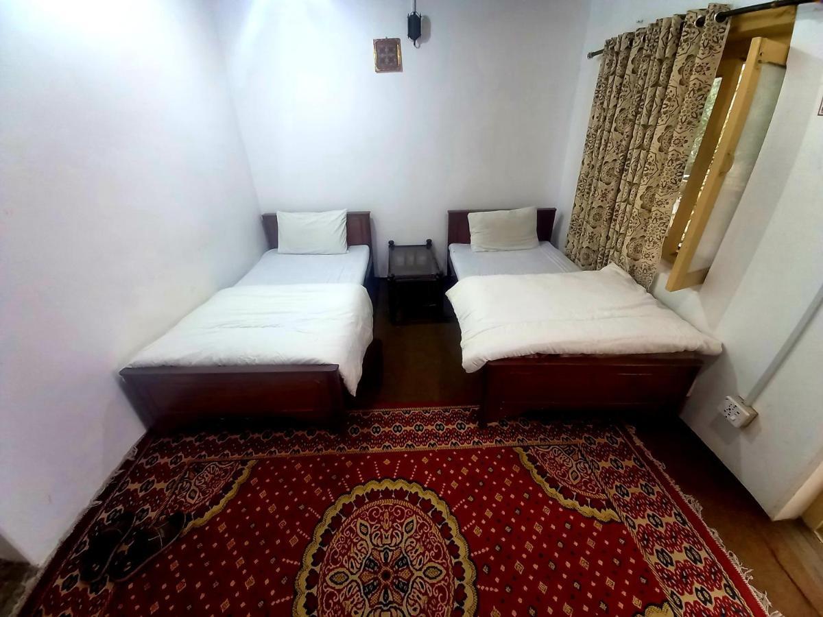 Tourist Cottage Hunza Karimabad  Exterior foto